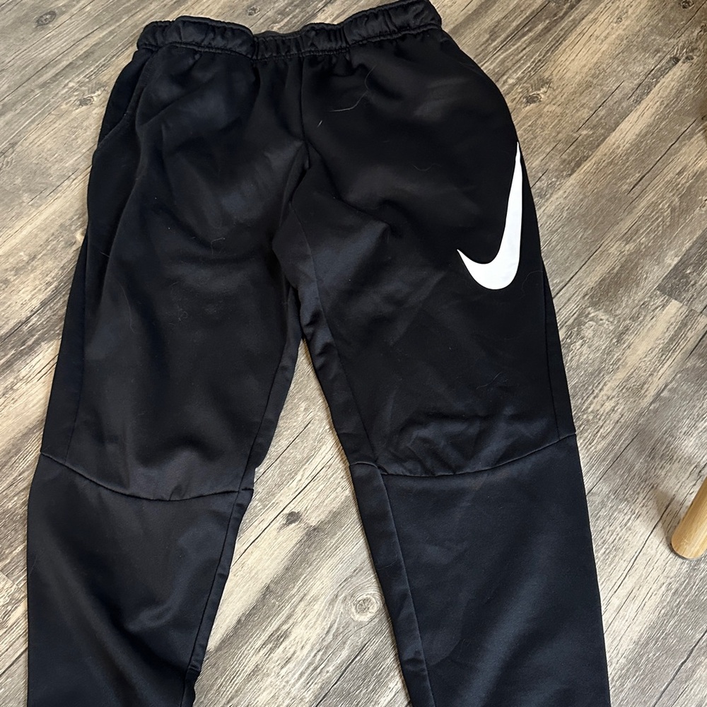 Nike Black Joggers‎ with White Swoosh - Kids - Picture 2 of 11